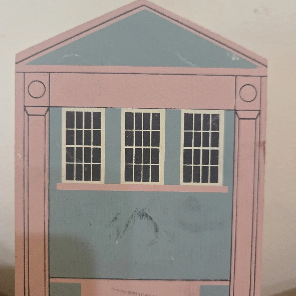 1987 The Cats Meow Village Main Street Series Garden Theatre Wooden Shelf Sitter